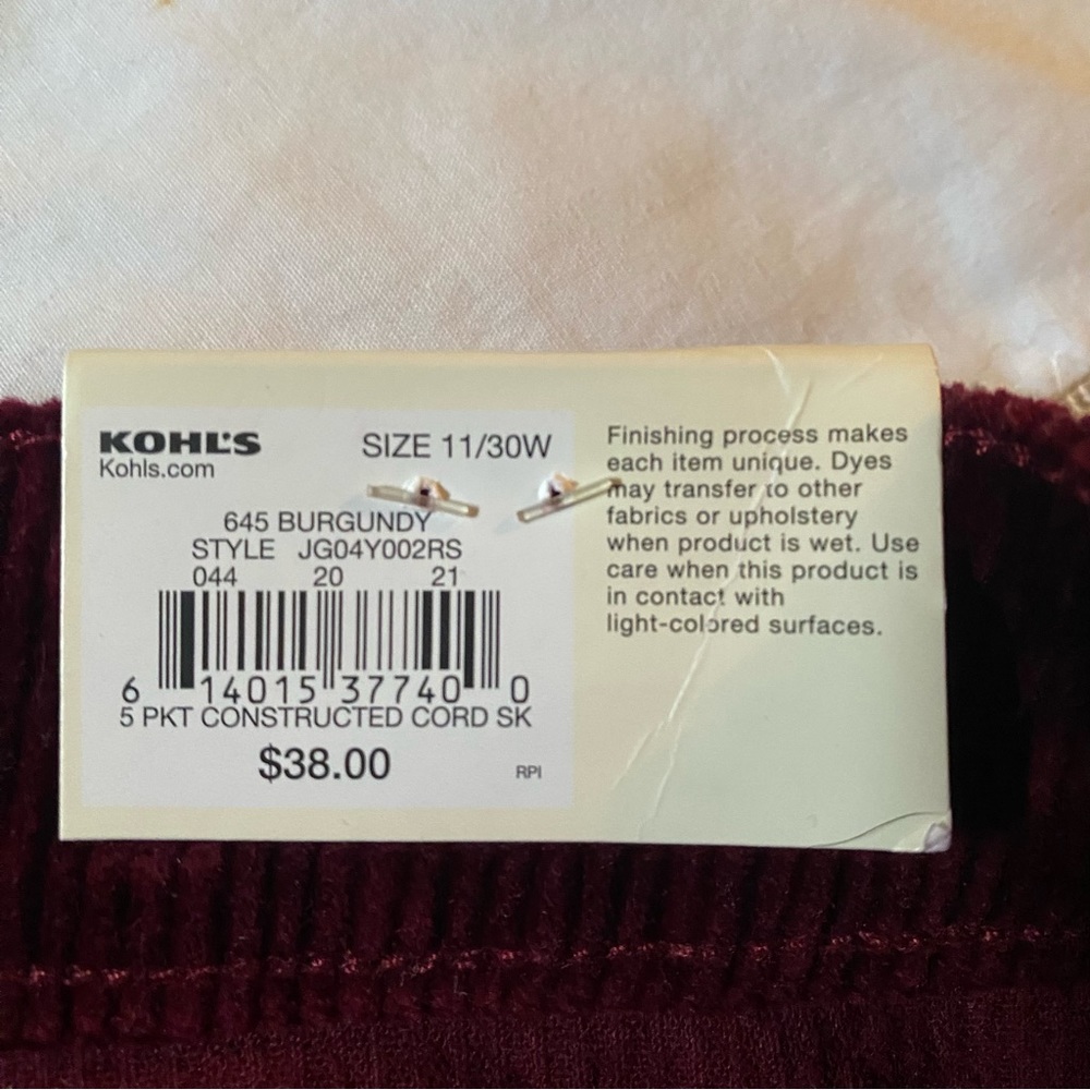 SO Brand Burgundy Corduroy Mini Skirt. Size Junior 11. NWT - Picture 5 of 5